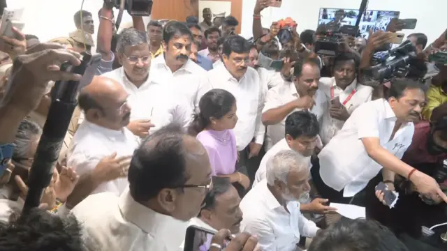 திமுக அதிமுக சேகர்பாபு ஜெயக்குமார் வாக்குவாதம்
