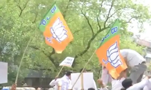 दिल्ली में बीजेपी का विरोध प्रदर्शन