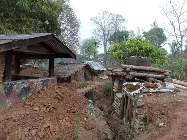 စစ်ကောင်စီဘက်က စွန့်ခွာခဲ့တဲ့ စခန်းတစ်ခု (ပုံဟောင်း)