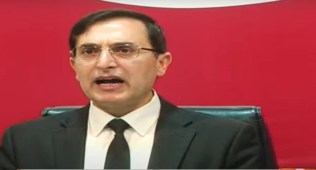 پی ٹی آئی رہنما بیرسٹر گوہر