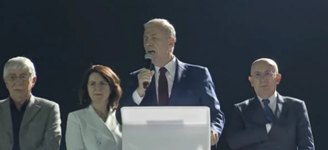 Mansur Yavaş: “Bu seçimin kaybedeni, siyasi hayatını müfteri olarak tamamlayan Turgut Altınok'tur"