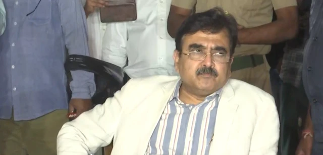 जज अभिजीत गंगोपाध्याय