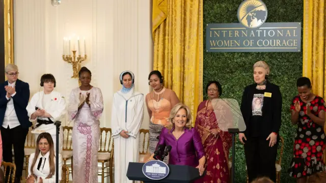 အမေရိကန်သမ္မတကတော် ဂျေးဘိုင်ဒန်နဲ့ ဆုရရှိတဲ့သူတွေ