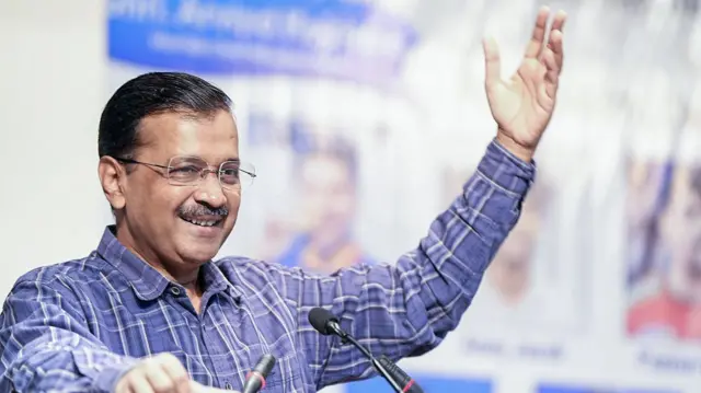 दिल्ली के मुख्यमंत्री अरविंद केजरीवाल