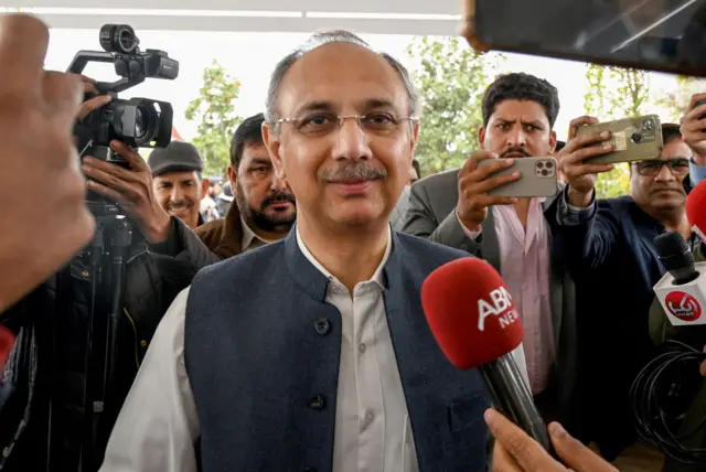 Omar Ayub