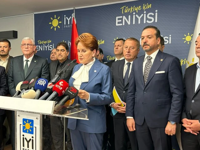 Akşener
