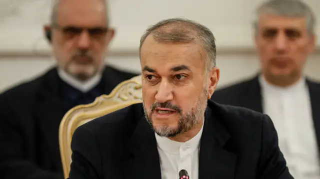 ईरान के विदेश मंत्री हुसैन अमीर-अब्दुल्लाह्यान