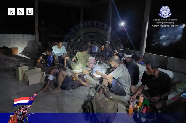 ထားဝယ်မှာ စစ်ကောင်စီ တပ်ရင်းလိုက် လက်နက်ချ