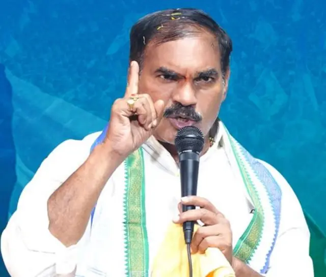 తోట త్రిమూర్తులు