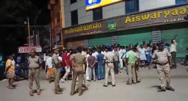 ராமநாதபுரத்தில் பாஜக-வினருக்கும் ஓபிஎஸ் அணியினருக்கும் இடையே மோதல்