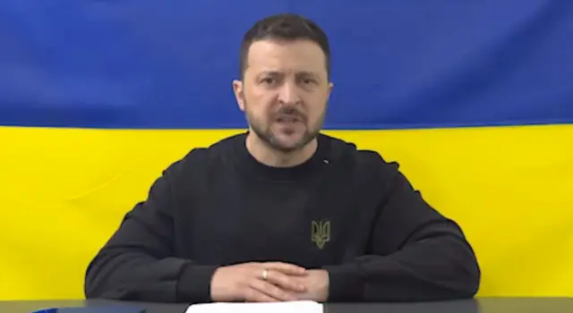 Зеленский во время видеообращения