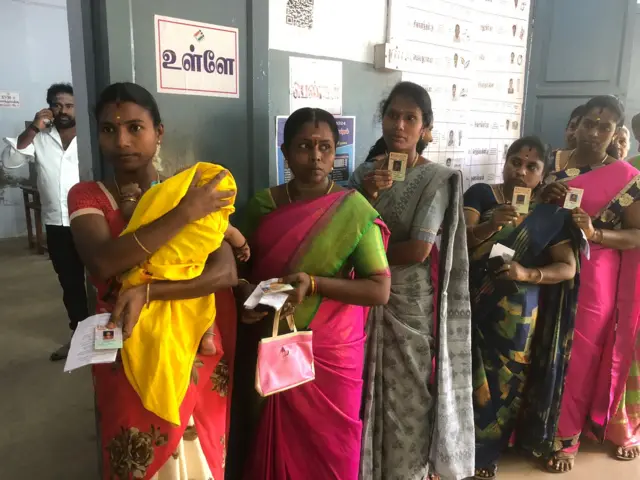 தமிழ்நாடு தேர்தல் வாக்குப்பதிவு