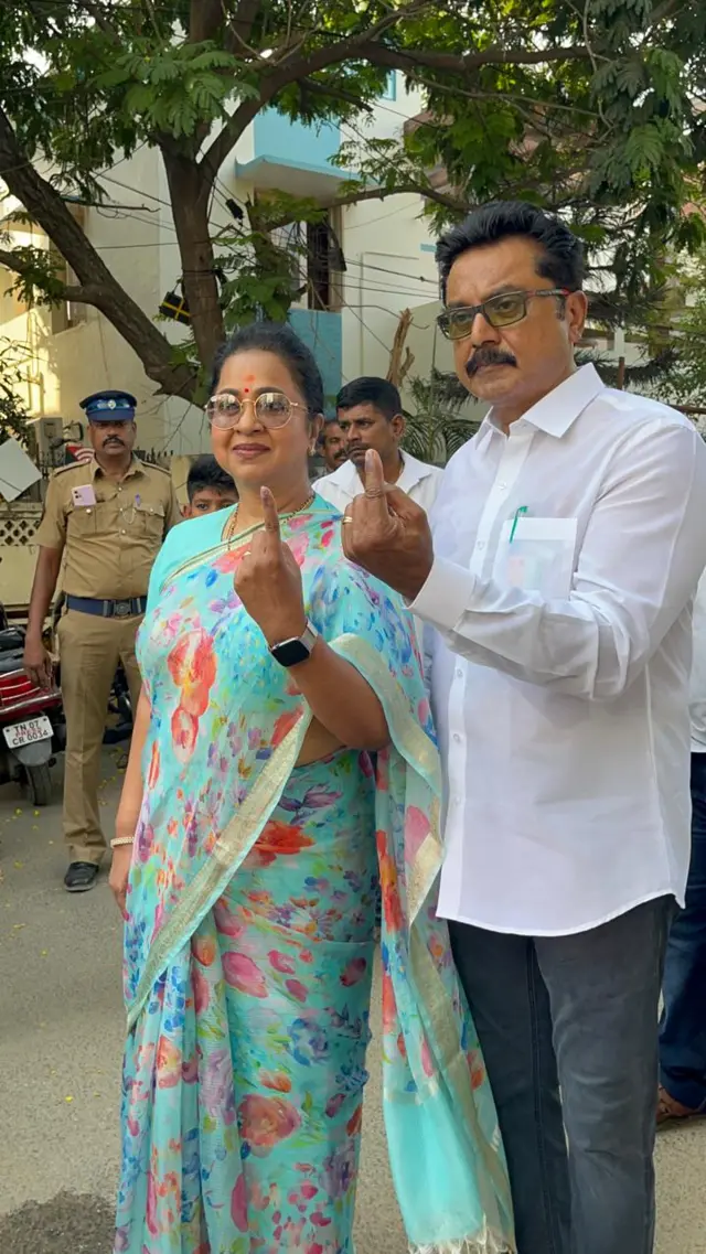 ராதிகா சரத்குமார்