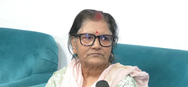 संजय सिंह की मां राधिका सिंह