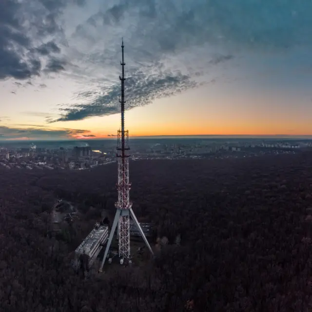 Харьковская телебашня, фото 2021 года