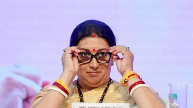 स्मृती इराणी