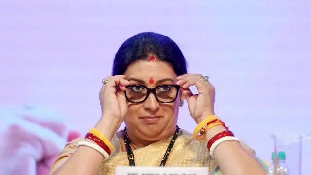 स्मृति ईरानी