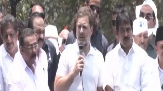 వయనాడ్ లో రాహుల్ గాంధీ