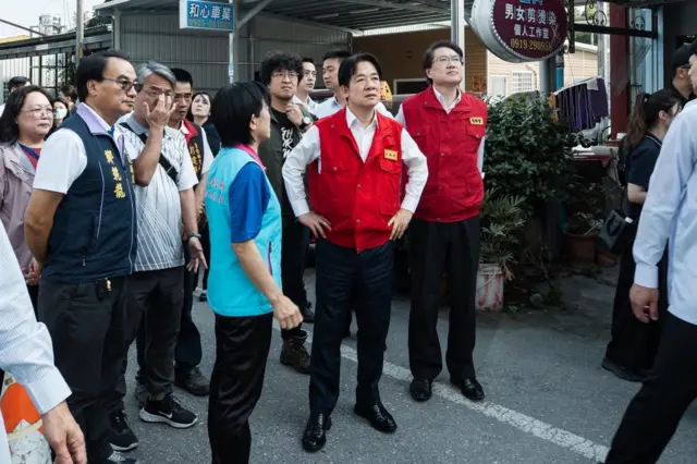 台灣副總統賴清德抵達花蓮地震災區協助救災