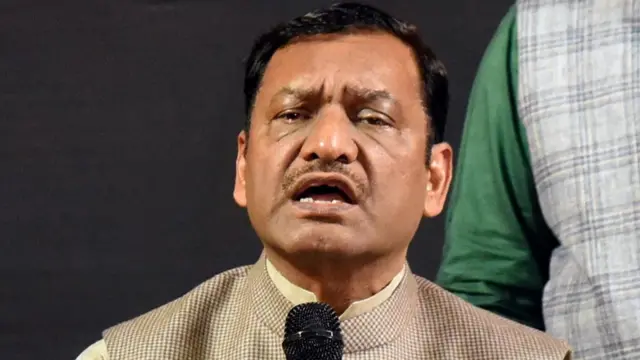 अखिलेश सिंह