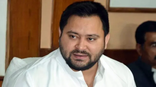 तेजस्वी यादव