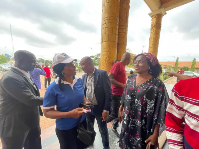 Ndị ọrụ ntaakụkọ