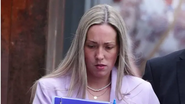 Malama Rebecca Joynes ta yi lalata da ɗalibanta yara maza biyu