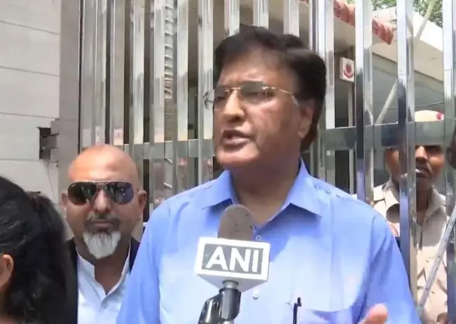 संजीव नासियर