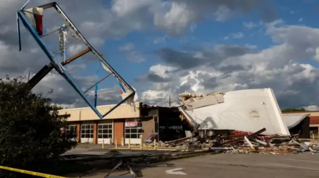 Oke ifufe egbuola mmadụ 7 na Houston, Texas