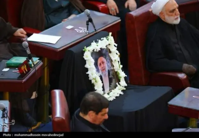 د رئیسي د جنازې مراسم