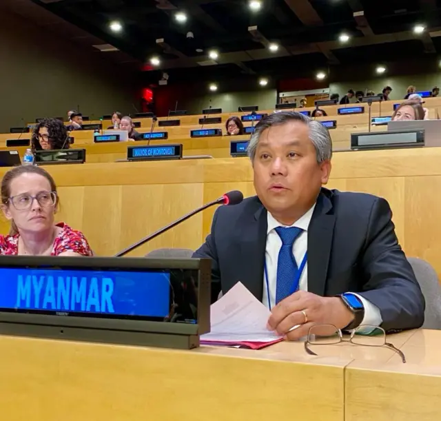 ကုလသမဂ္ဂဆိုင်ရာ မြန်မာအမြဲတမ်းကိုယ်စားလှယ် သံအမတ်ကြီး ဦးကျော်မိုးထွန်း