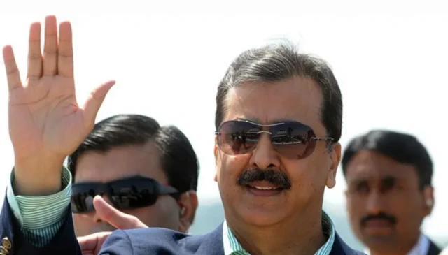 یوسف رضا گیلانی