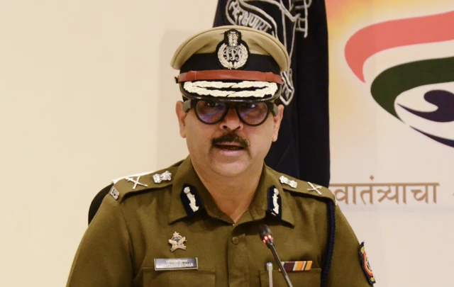 पुणे पुलिस आयुक्त अमितेश कुमार