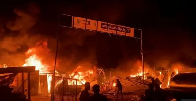 Sansanin gudun hijira na Falasdinawa ya kama da wuta bayan harin Isra'ila