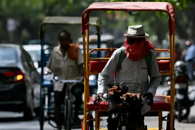 दिल्लीत उष्णतेची लाट