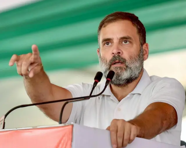राहुल गांधी.