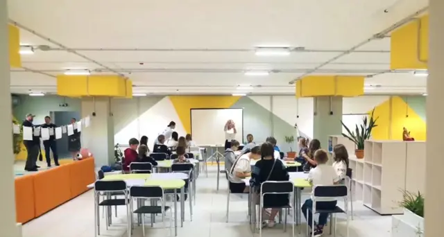 класс подземной школы в Люботине