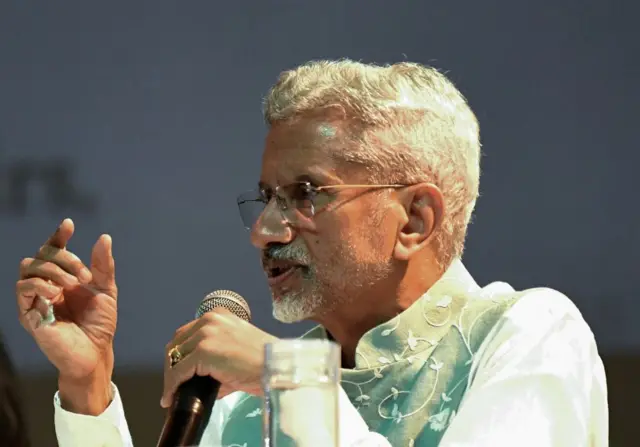 एस जयशंकर