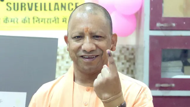 योगी आदित्यनाथ
