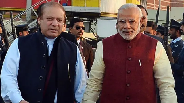 प्रधानमंत्री नरेंद्र मोदी की लाहौर यात्रा के समय की फोटो (तस्वीर 25 दिसंबर, 2015 की है)