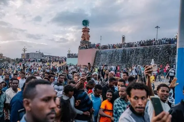 Jiraattonni Finfinnee Piyaassaa Gadambaa Adwaatti bahanii yeroo mul'atan