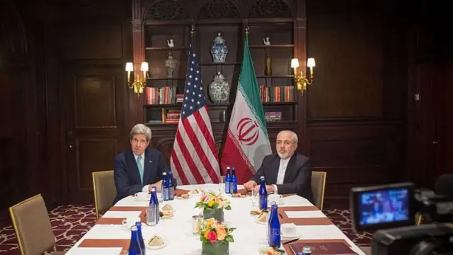 ظریف و کری