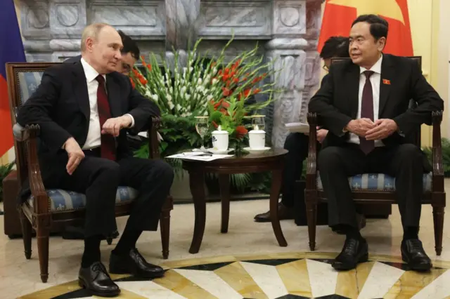 Chủ tịch Quốc hội Trần Thanh Mẫn tiếp Tổng thống Putin