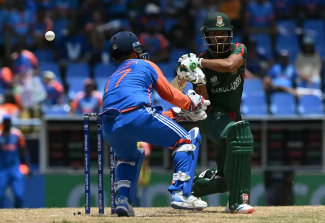 क्रिकेट