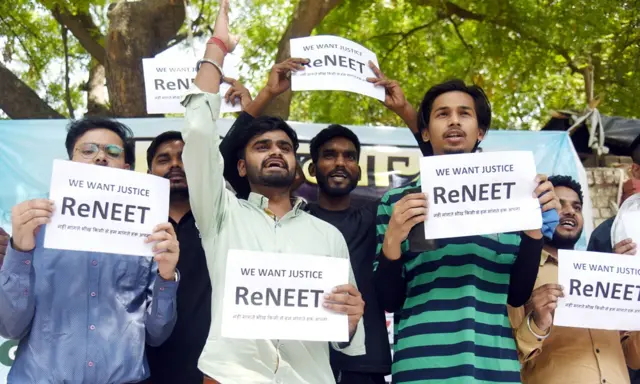 नीट परीक्षा में हुई कथित अनियमितता के मामले में सीबीआई ने एफ़आईआर दर्ज़ कर ली है