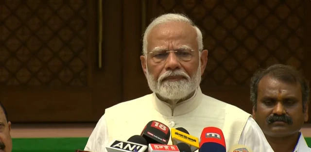 पीएम नरेंद्र मोदी