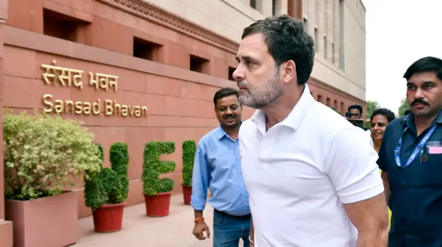 राहुल गांधी