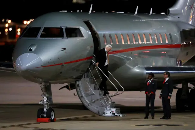 जूलियन असांज