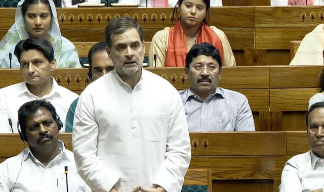 राहुल गांधी