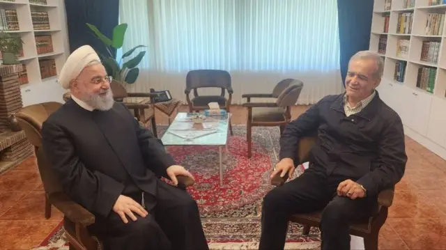 پزشکیان و روحانی